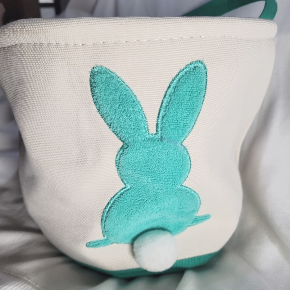 Canvas bunny tote basket